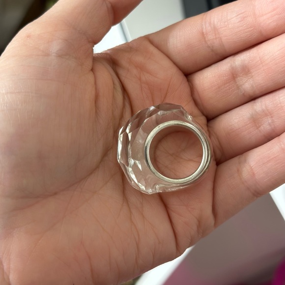 Swarovski ring with original box and tags - Picture 8 of 11